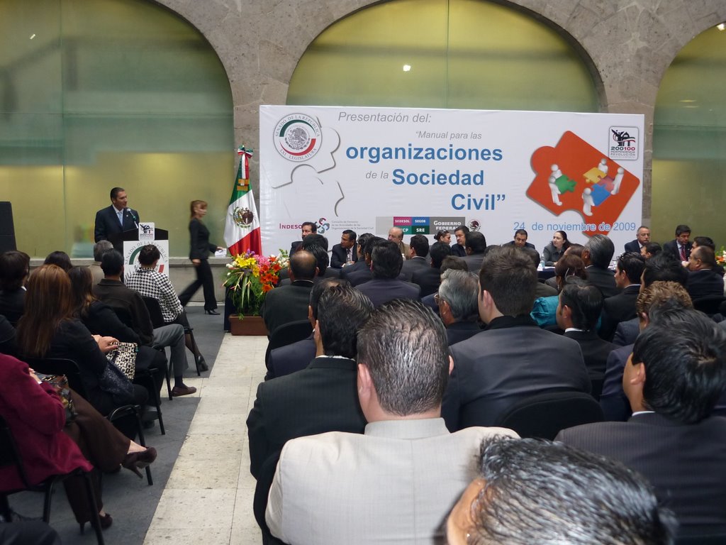 Sociedad civil reclama participación en Asamblea del BID