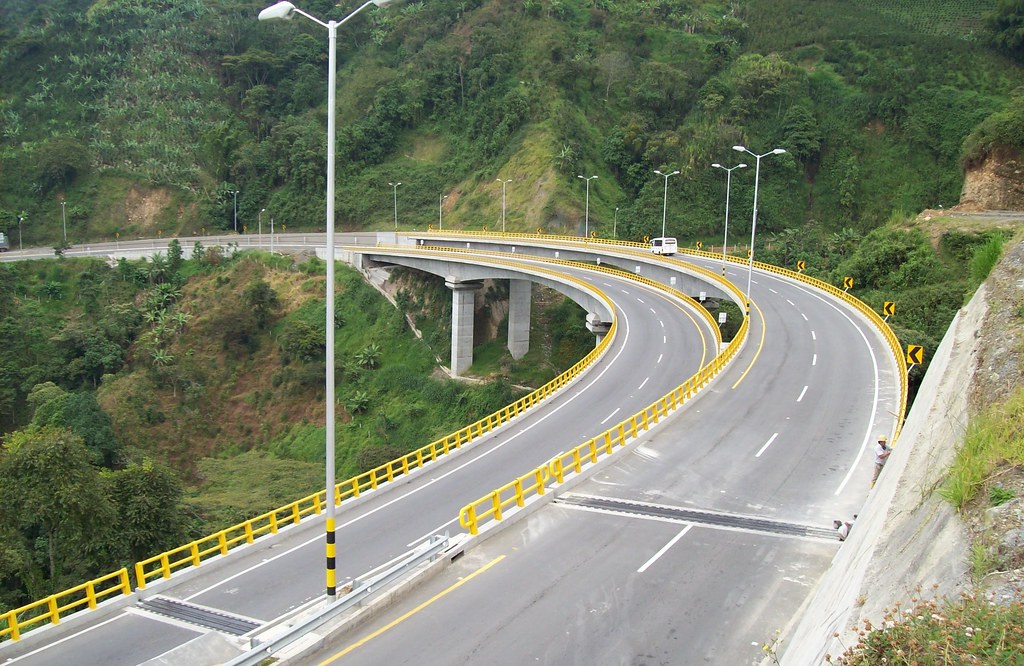 Podcast:¿Por qué en los megaproyectos el ambiente tiene un papel secundario?